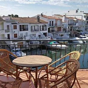  Apartamento Estudi Amb Vistes Al Canal España